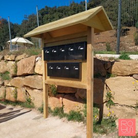 Cartellera de Fusta amb Teulada per a Bústies | Mobiliari Exterior